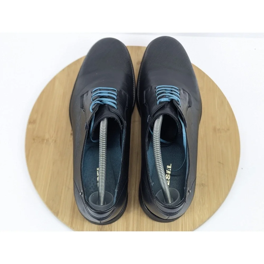 Diesel Mens 9 Black Leather Derby Shoes Textured Cap Toe Blue Laces